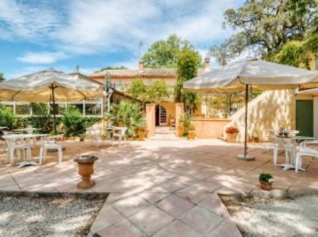 Logis Hotel Le Chene Vert Bollene Ngoại thất bức ảnh