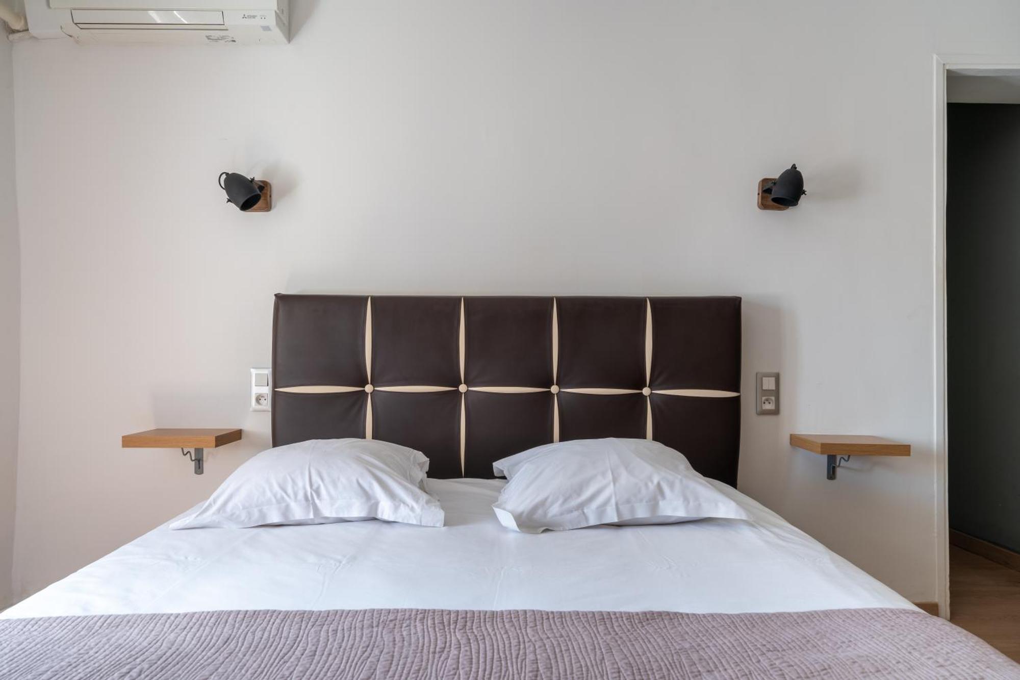 Logis Hotel Le Chene Vert Bollene Ngoại thất bức ảnh